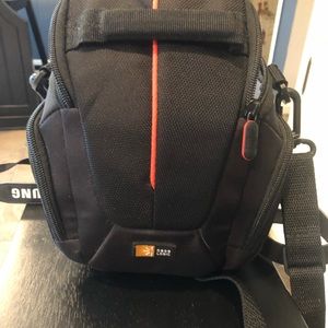 Samsung WB1100F red CAMERA